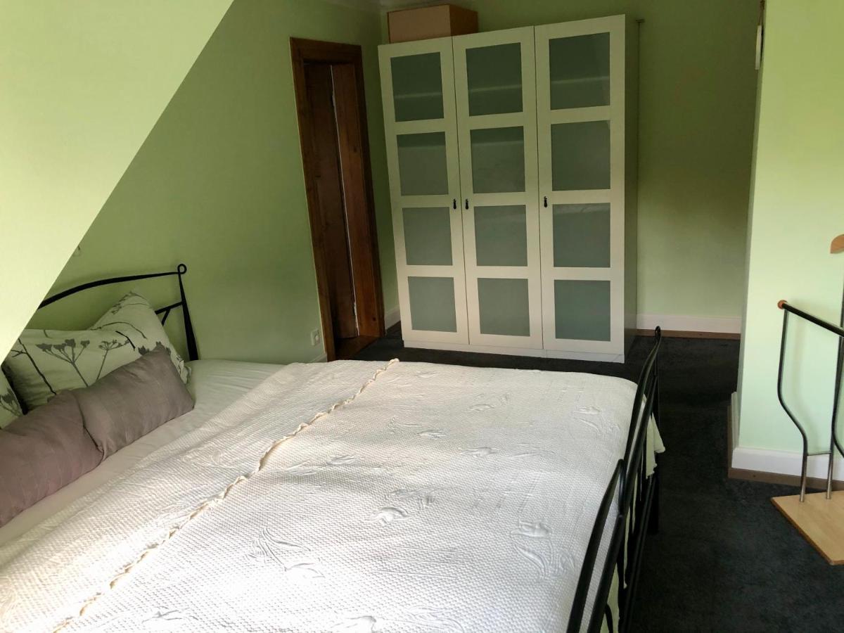 Ferienwohnung Im Gruenen Auf Idyllisch Gelegenen Gutshof Und Doch So Zentral Waldshut-Tiengen Esterno foto